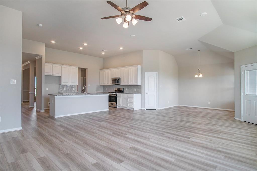2475 Diamond D Dr, Beaumont, Texas image 13