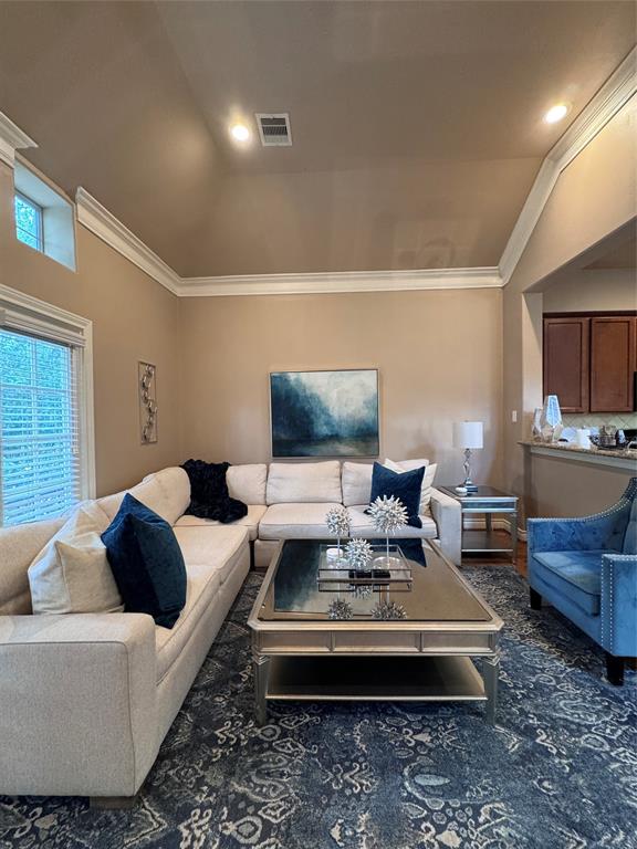5738 Kiam Street, Houston, Texas image 1