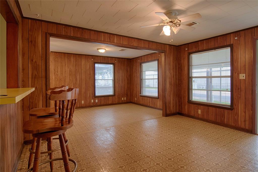 1116-C Simpson Street, Schulenburg, Texas image 12