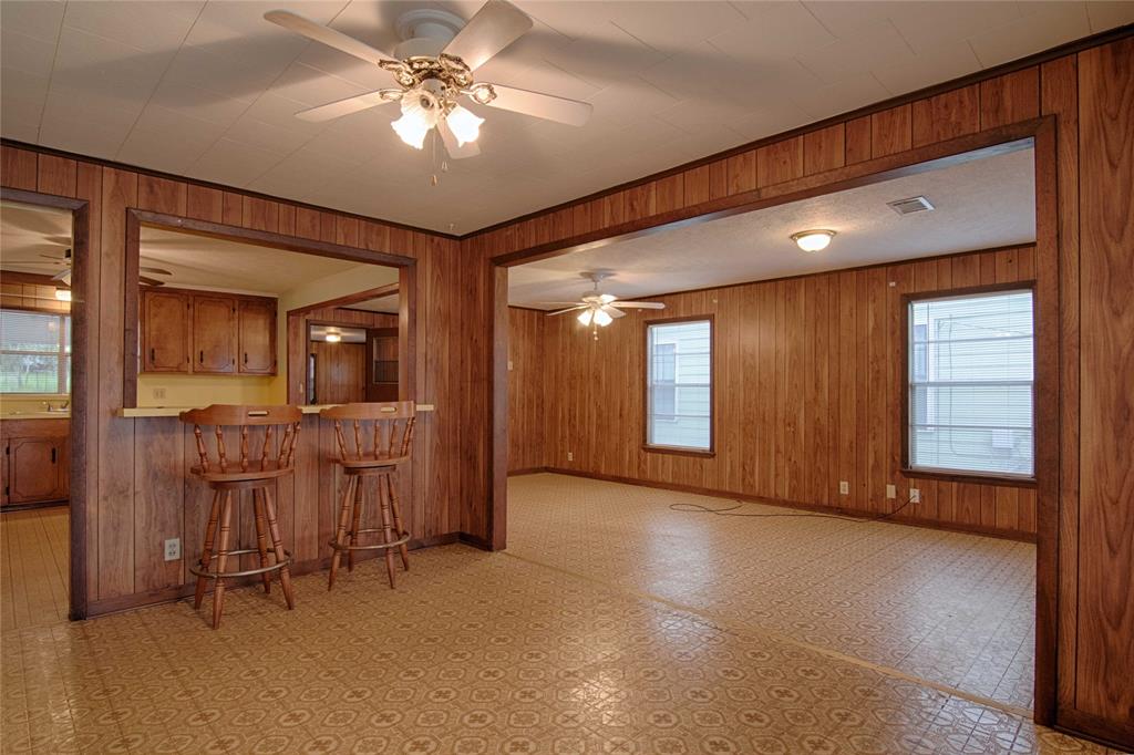 1116-C Simpson Street, Schulenburg, Texas image 11