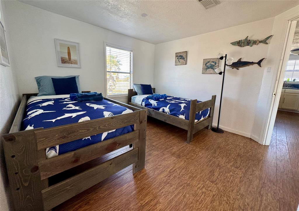 118 Sandpiper Avenue, Surfside Beach, Texas image 21