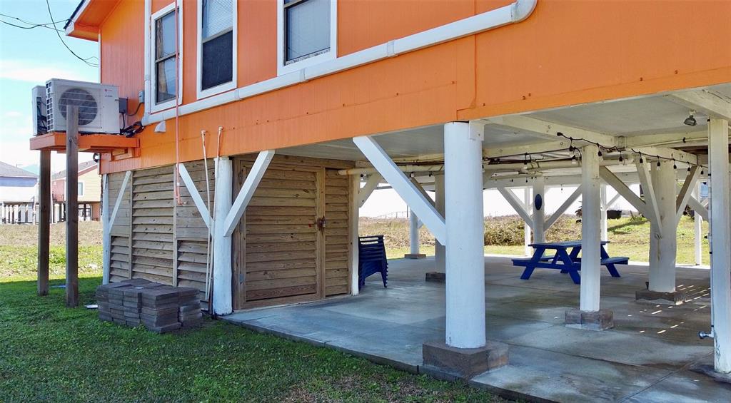 118 Sandpiper Avenue, Surfside Beach, Texas image 29