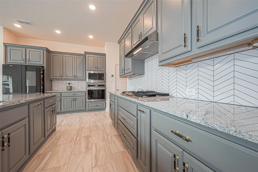 2203 Crystal Reef Court, Rosenberg, Texas image 11