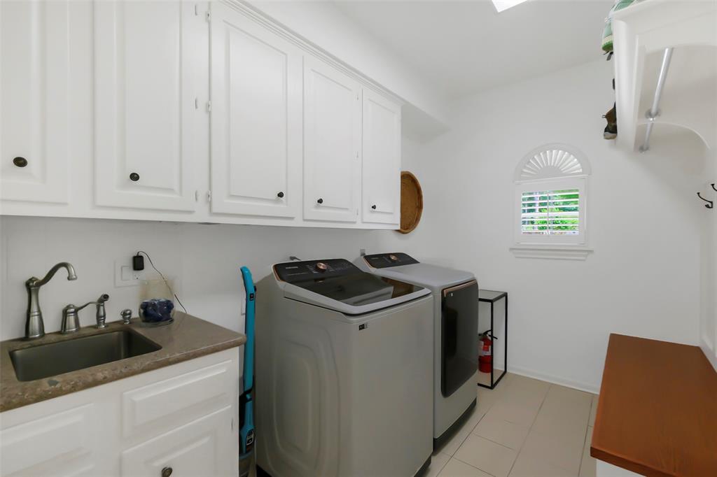 1642 Kelliwood Oaks Drive, Katy, Texas image 20