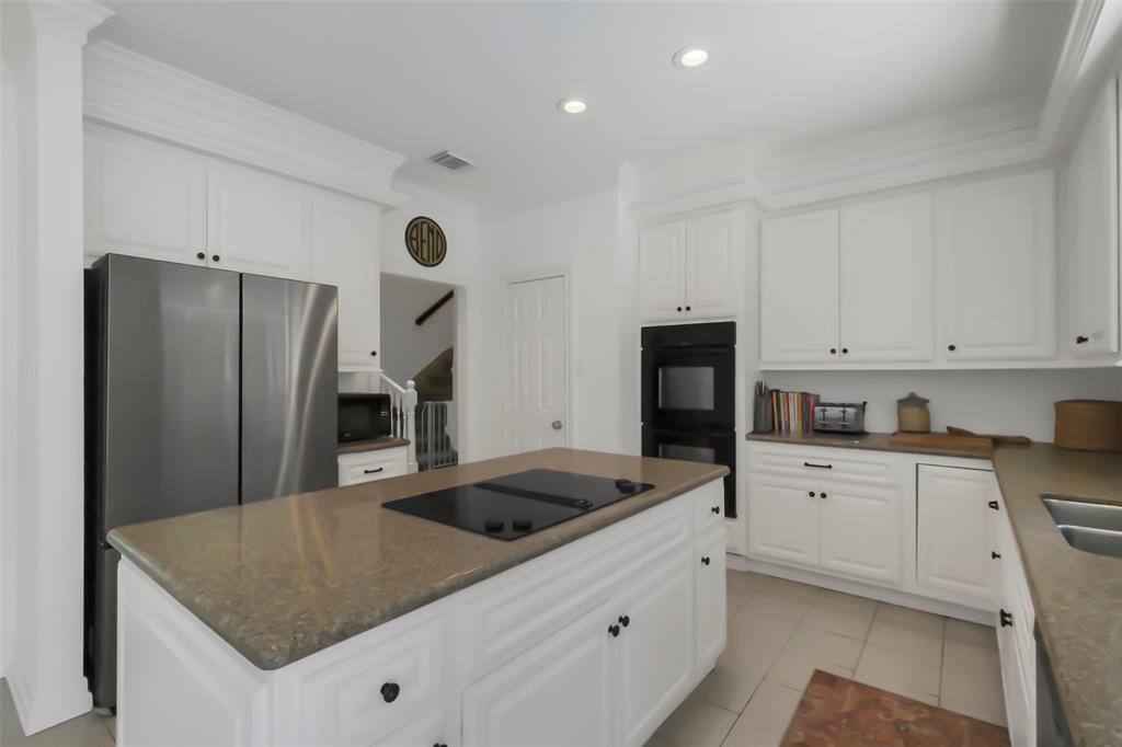 1642 Kelliwood Oaks Drive, Katy, Texas image 15
