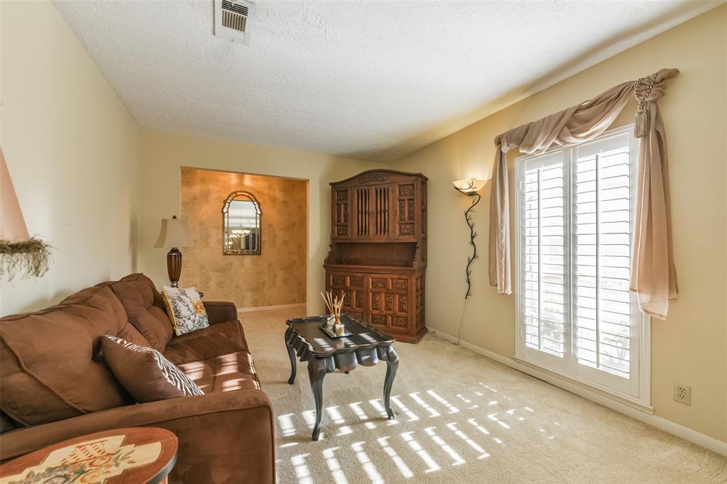 3510 Longherridge Drive, Pearland, Texas image 23