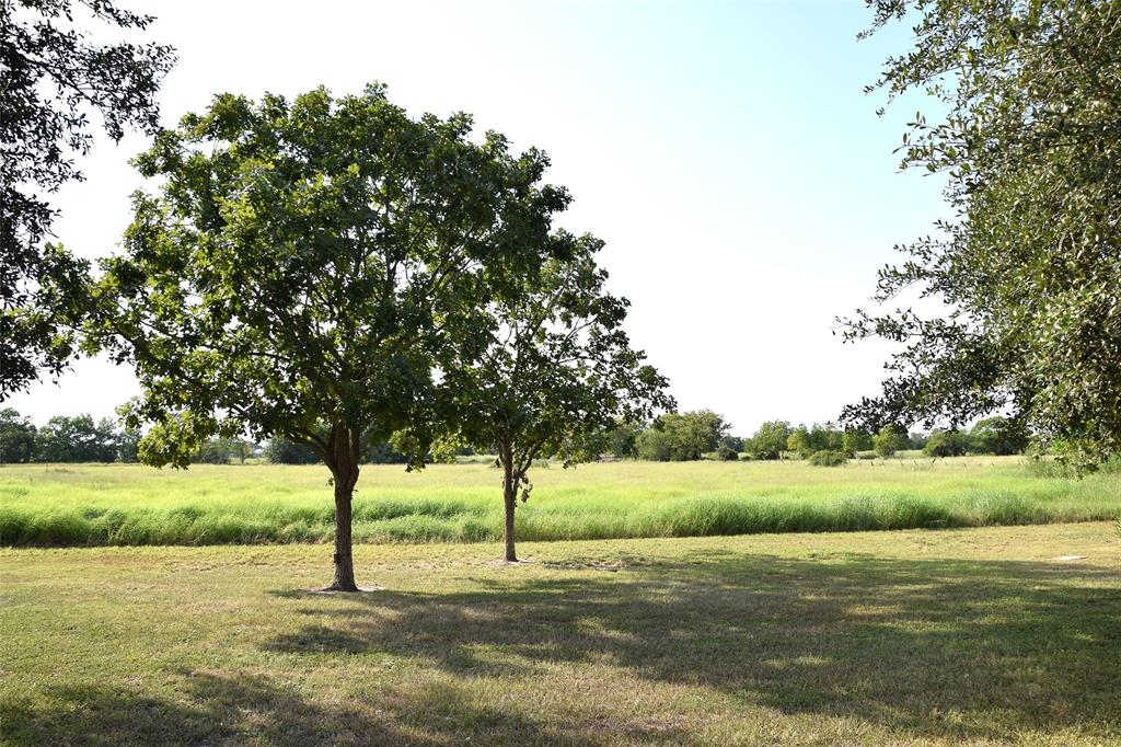 804 Gilbert Road, Edna, Texas image 37