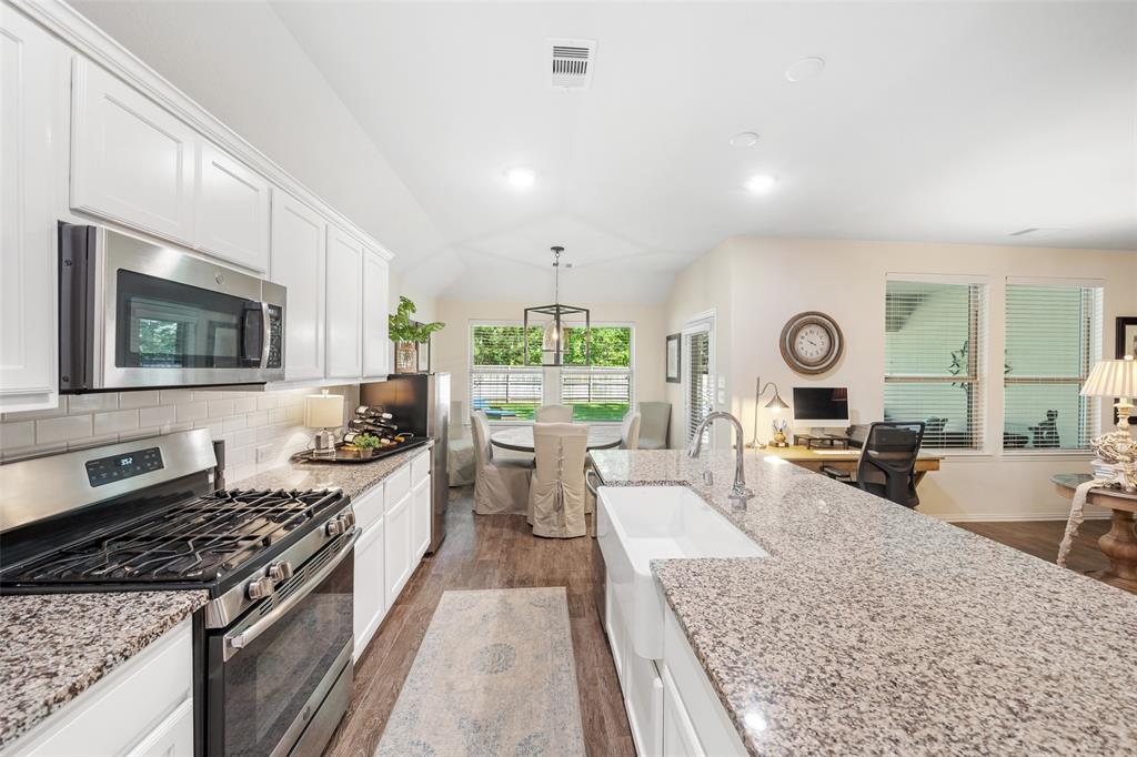 203 Black Hickory Court, Montgomery, Texas image 11