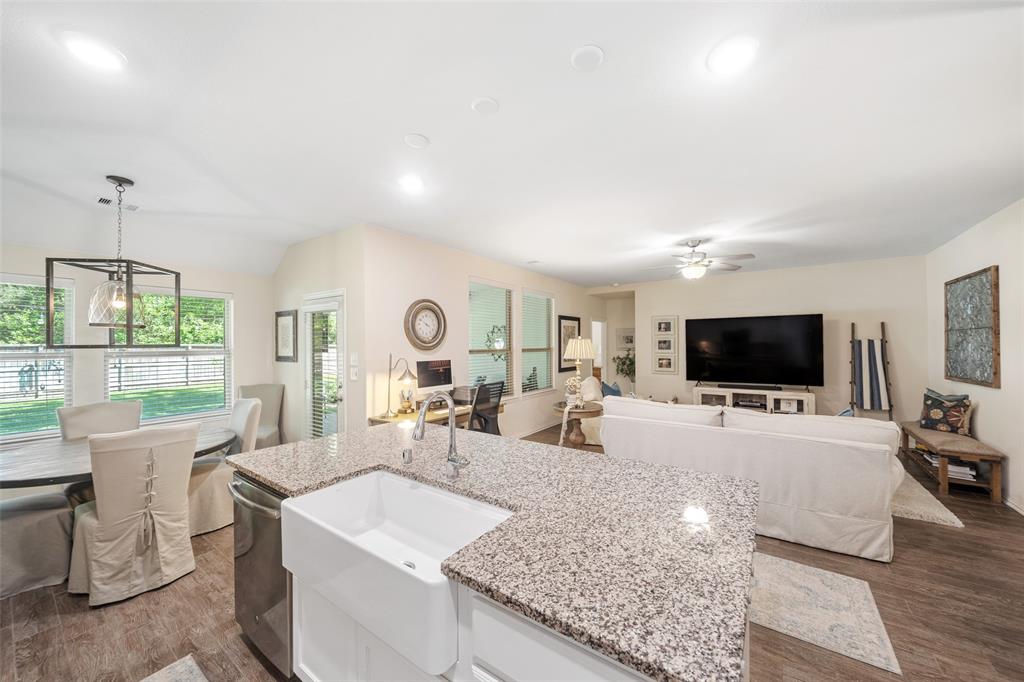 203 Black Hickory Court, Montgomery, Texas image 13