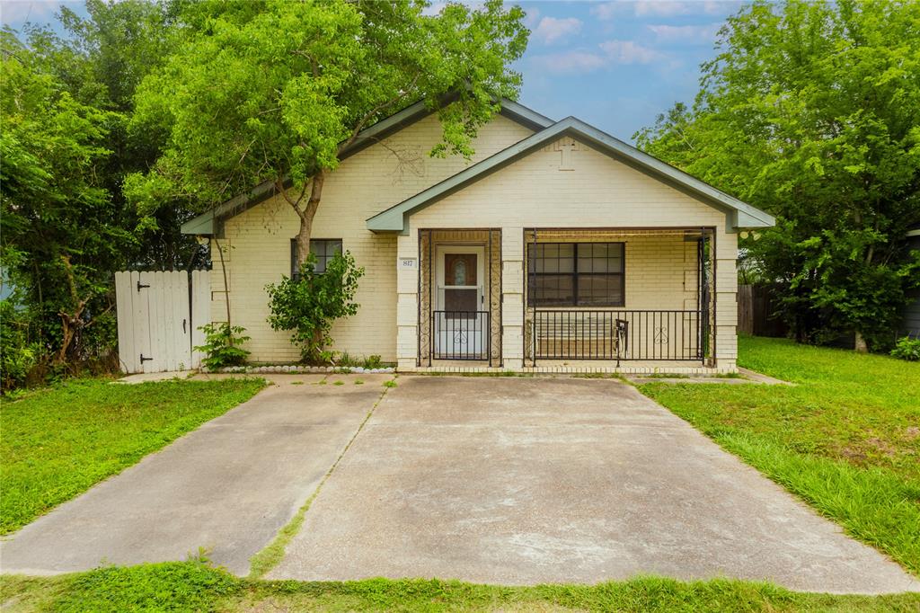 817 Grunwald Heights Boulevard, Rosenberg, Texas image 2