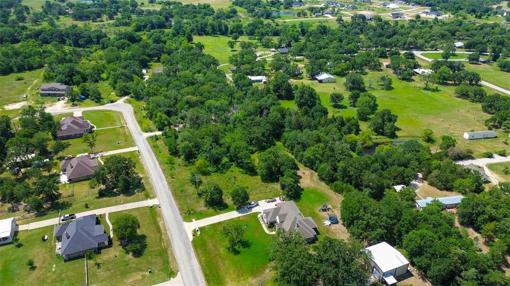 7620 Field Creek Estates Drive, Bryan, Texas image 6