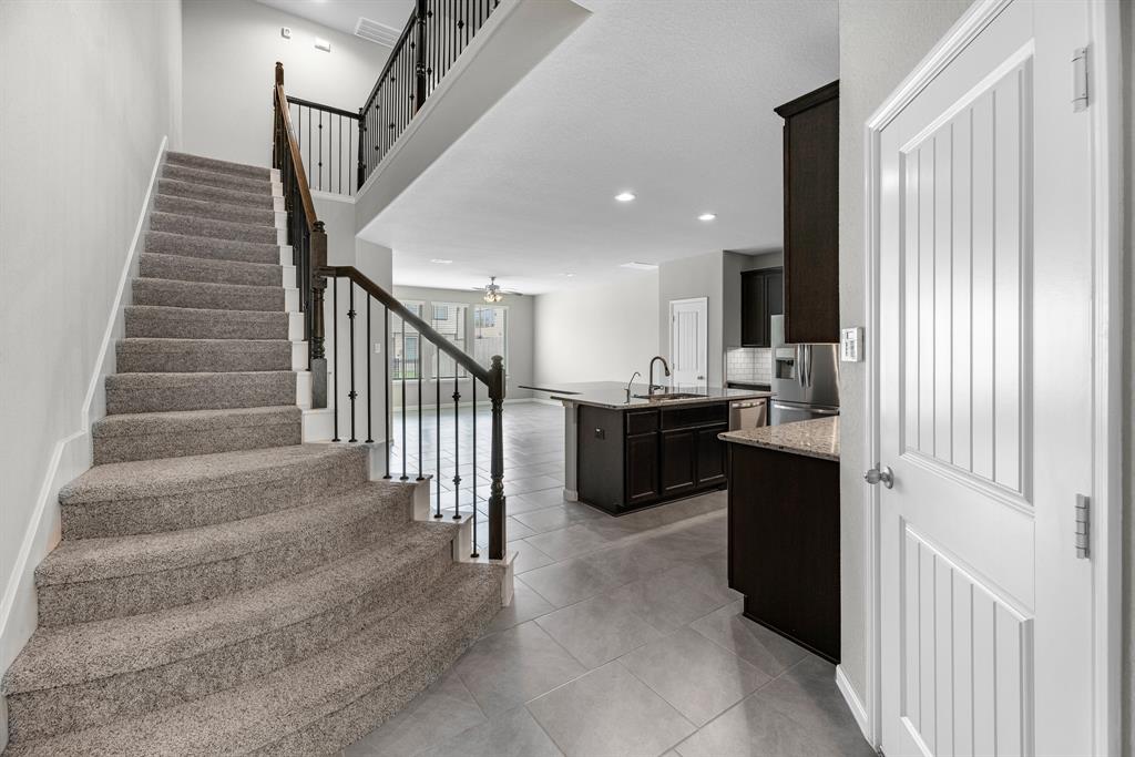 3313 Rainflower Springs Lane, Rosenberg, Texas image 15