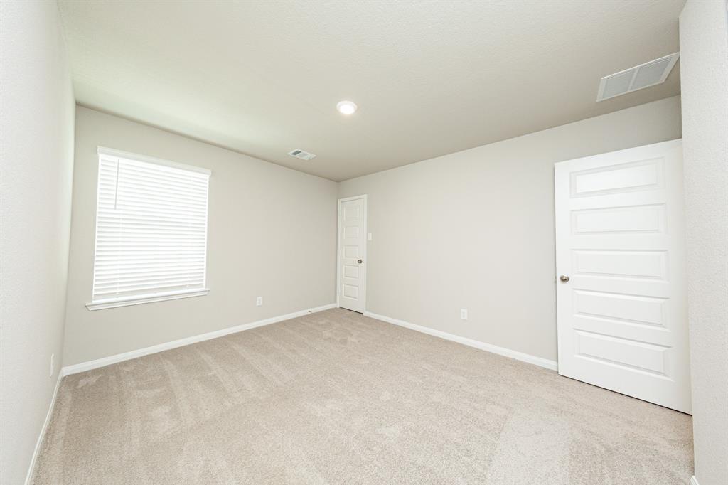 5110 Shelby Katherine Drive, Rosharon, Texas image 18