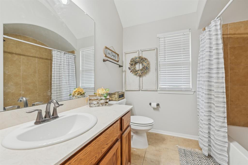 8906 Hummingbird Glen Court, Tomball, Texas image 35