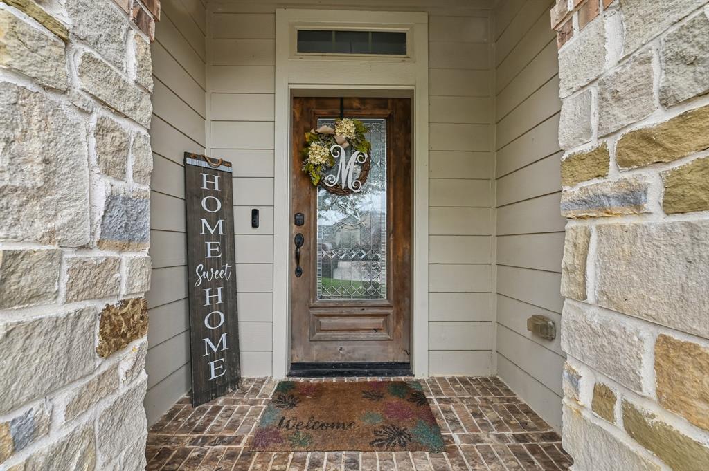 8906 Hummingbird Glen Court, Tomball, Texas image 2