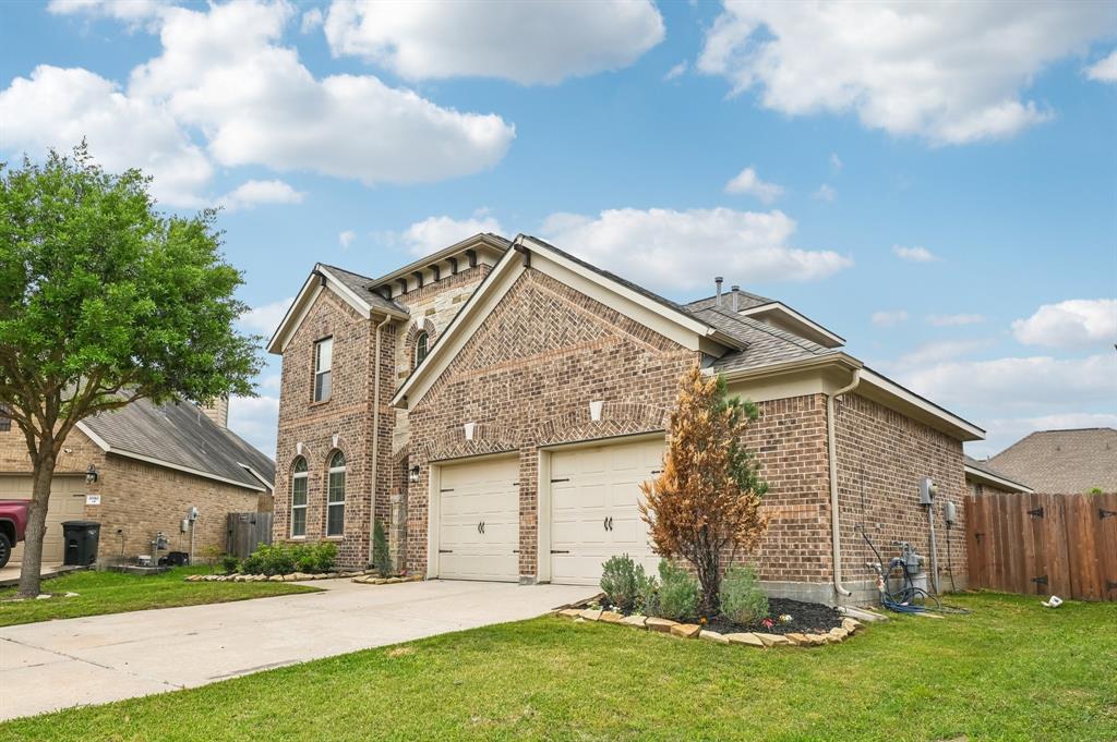 8906 Hummingbird Glen Court, Tomball, Texas image 47