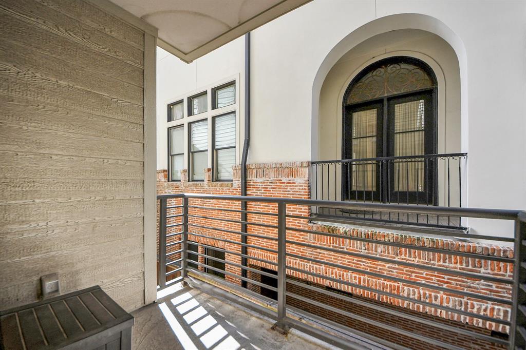 4819 Caroline Street #102, Houston, Texas image 24
