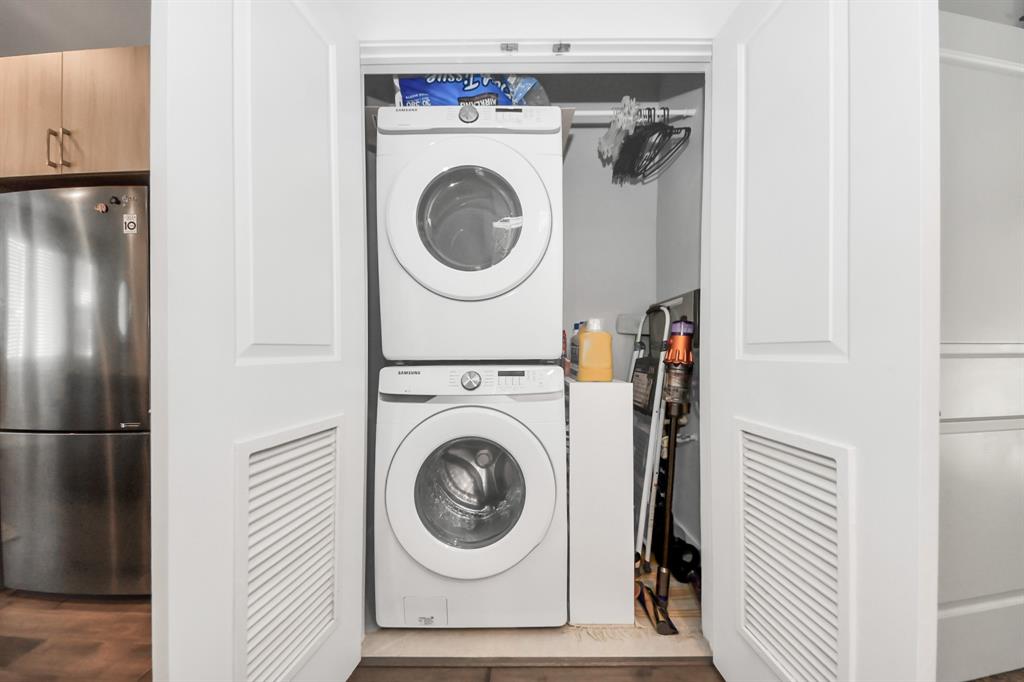 4819 Caroline Street #102, Houston, Texas image 17