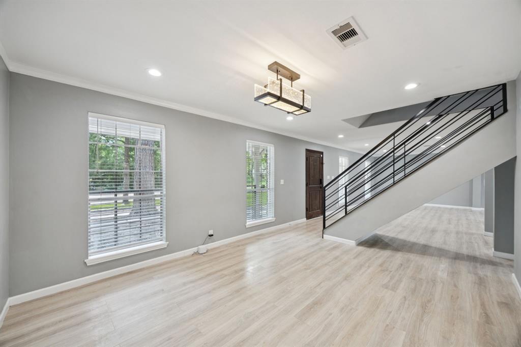 553 Cane River Lane