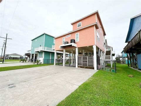 A home in Crystal Beach