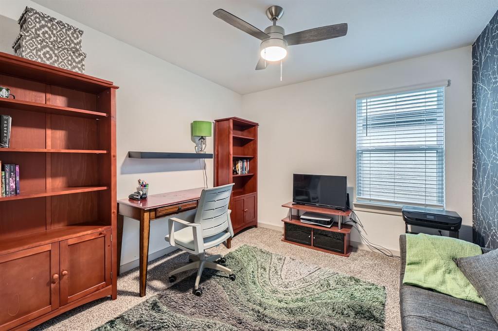 8015 House Bank Lane, Rosharon, Texas image 25