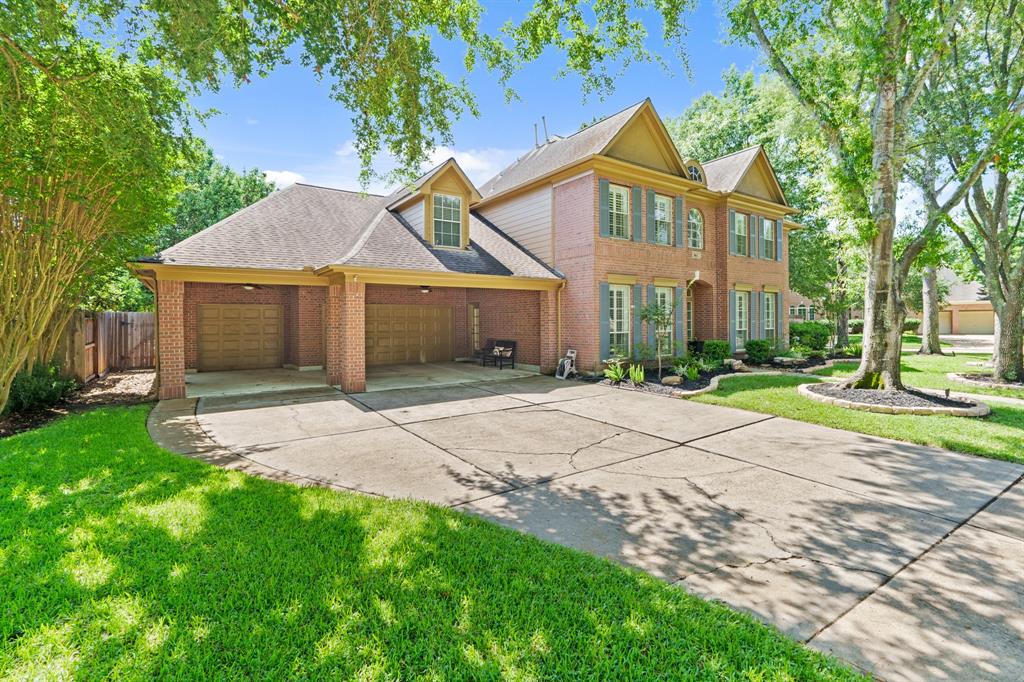 1915 Landon Point Circle, Katy, Texas image 36