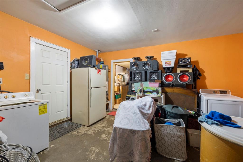 12337 Kayla Lane, Houston, Texas image 18