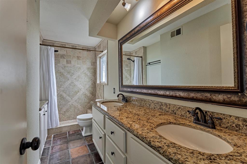 2012 Lakewood Court, Willis, Texas image 31