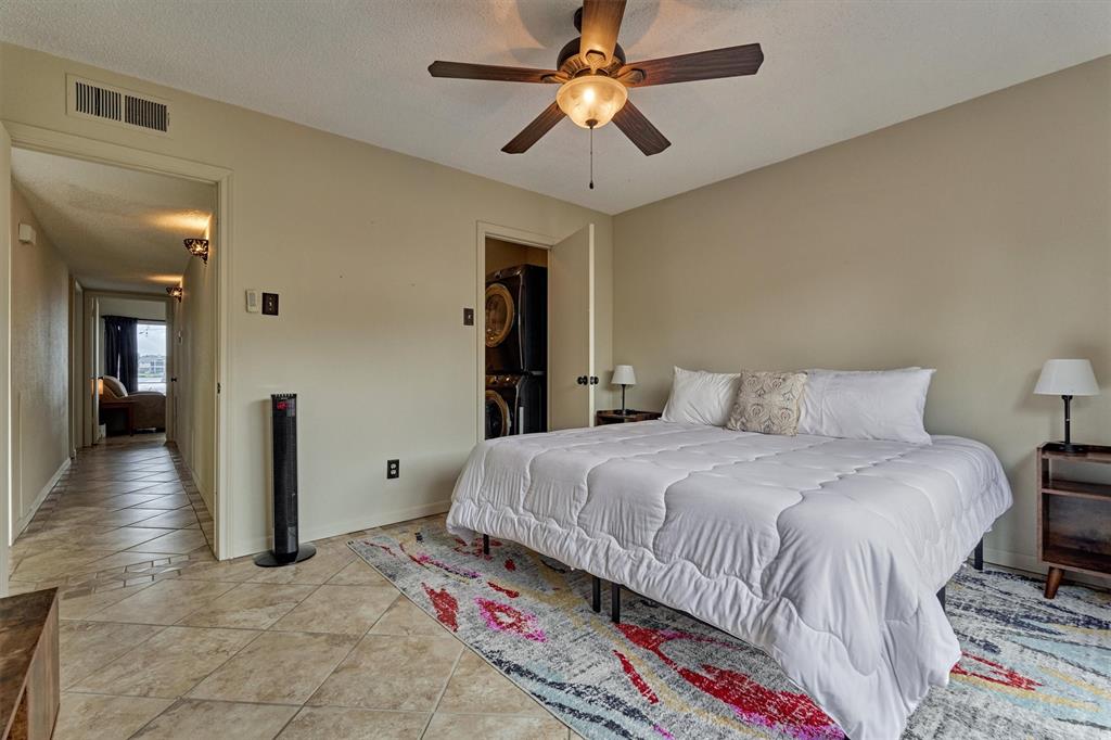2012 Lakewood Court, Willis, Texas image 13