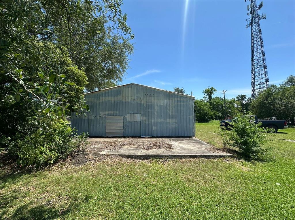 1530 Gilham Circle, Port Arthur, Texas image 2