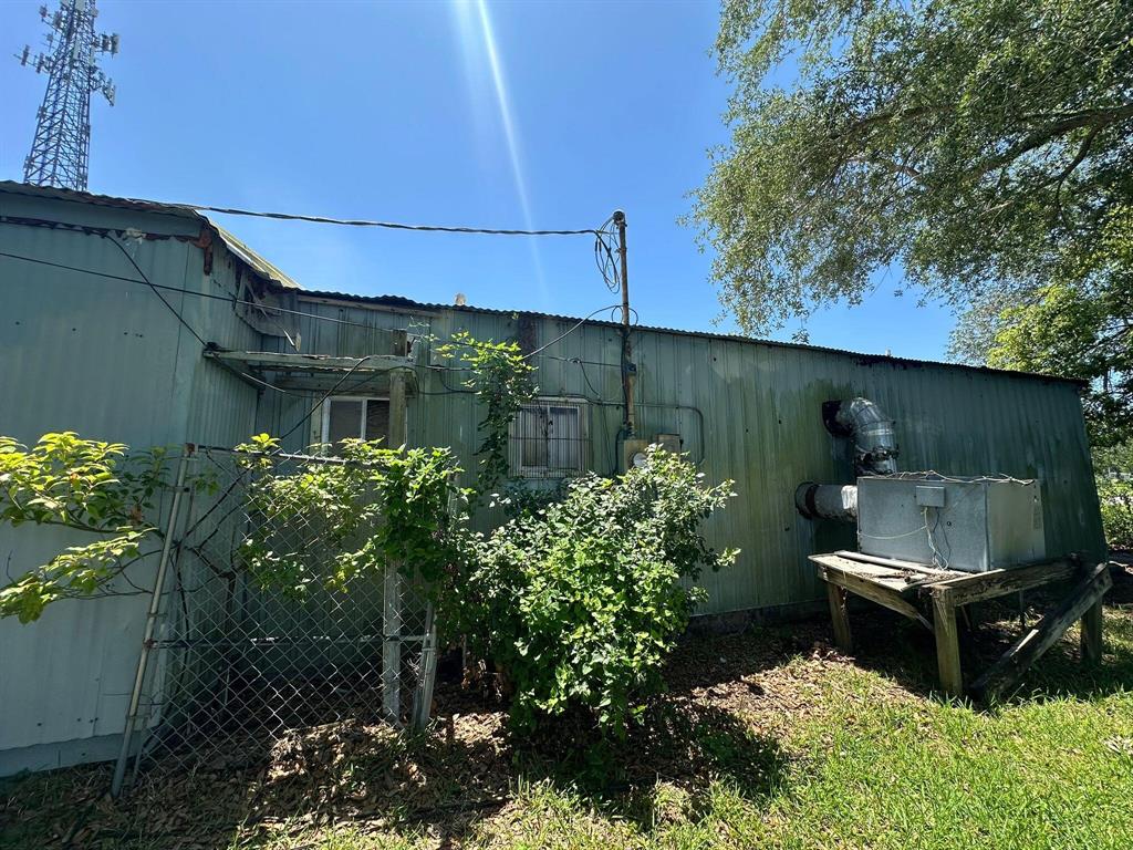 1530 Gilham Circle, Port Arthur, Texas image 9