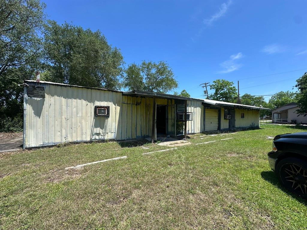 1530 Gilham Circle, Port Arthur, Texas image 5