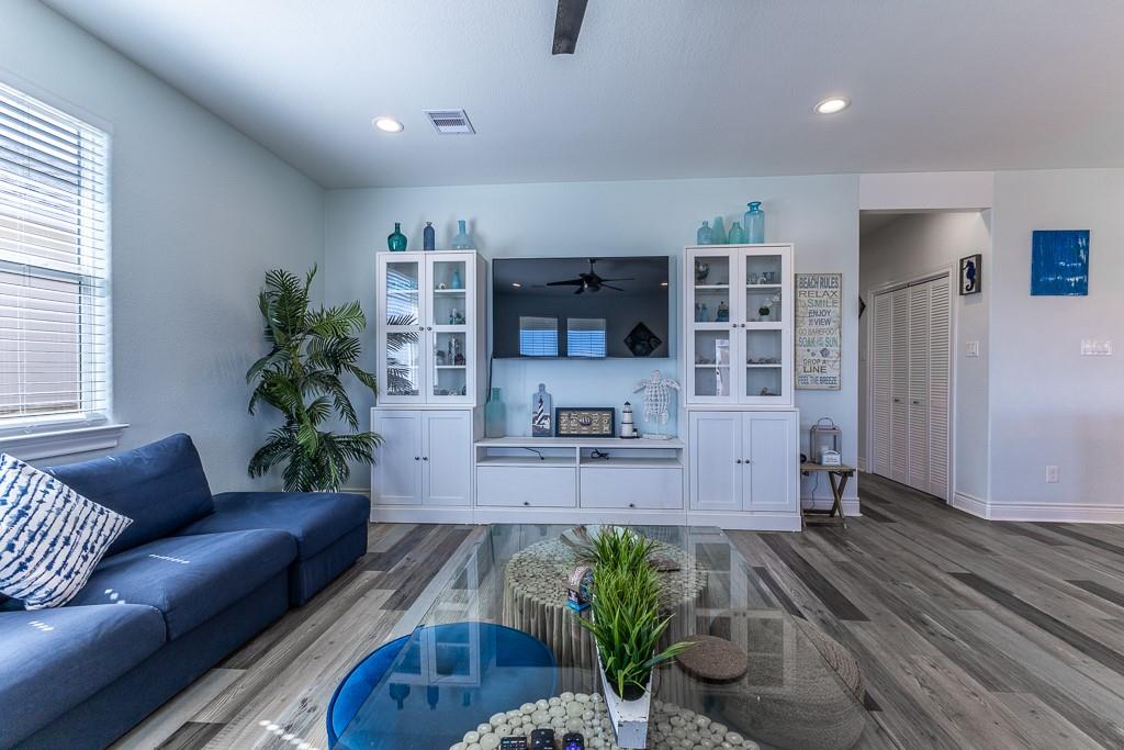 13111 Buccaneer Parkway, Freeport, Texas image 4