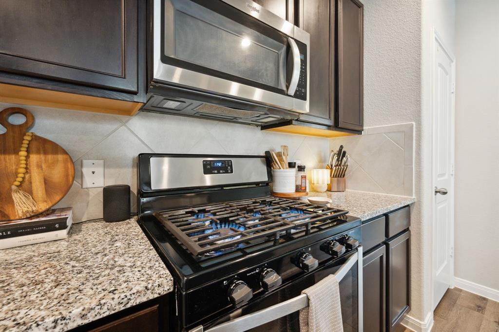 2037 Muggy Lane, Conroe, Texas image 14