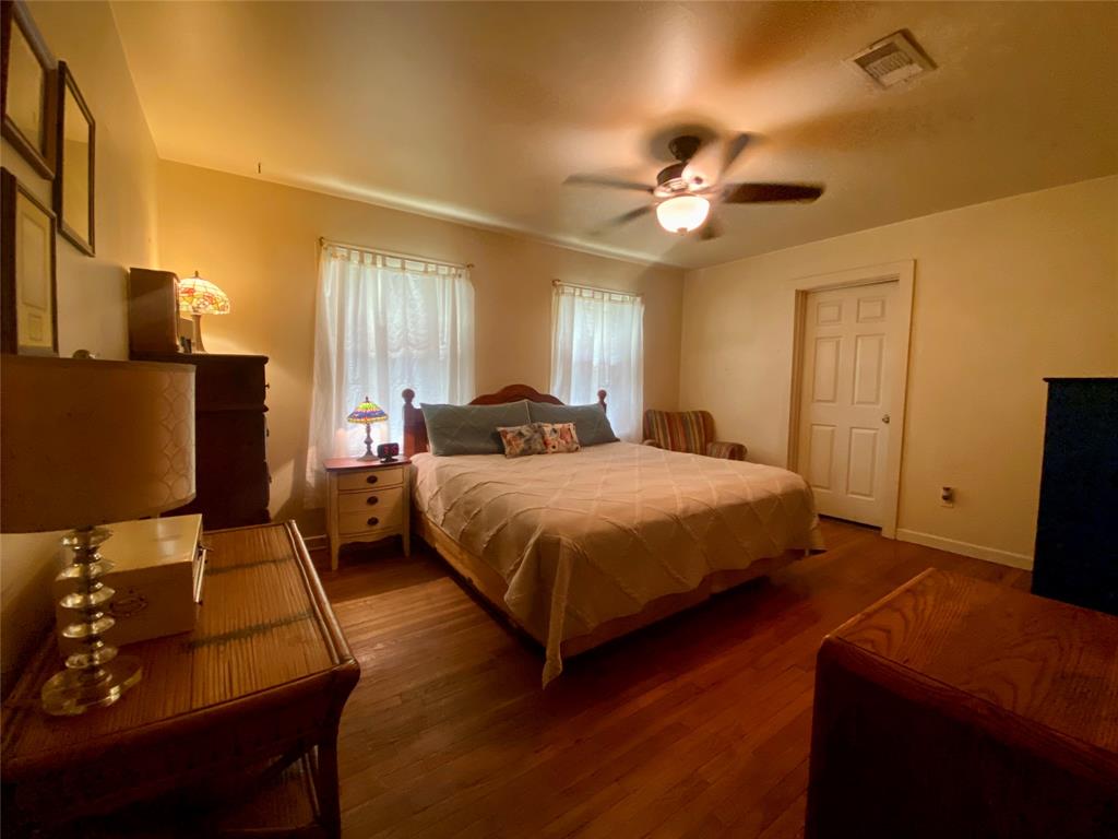 2027 103rd Street, Galveston, Texas image 16