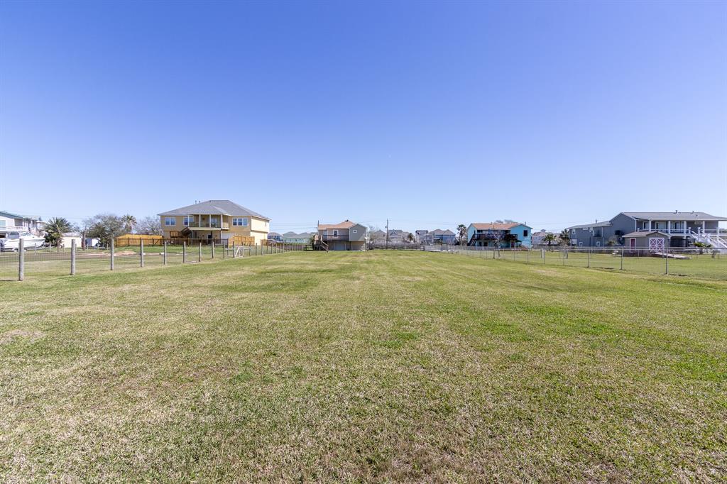 2027 103rd Street, Galveston, Texas image 35