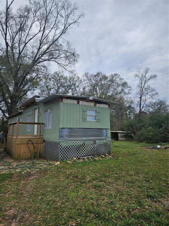 250 Richard Street, Coldspring, Texas image 4