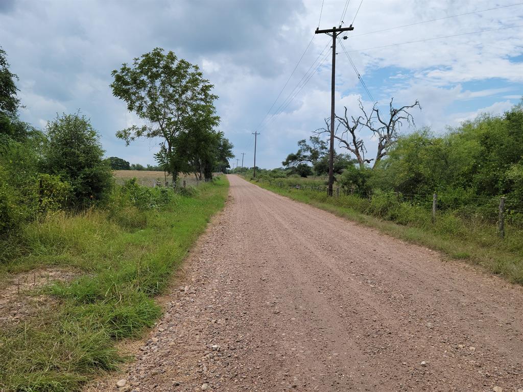 County Road 383, Hallettsville, Texas image 4