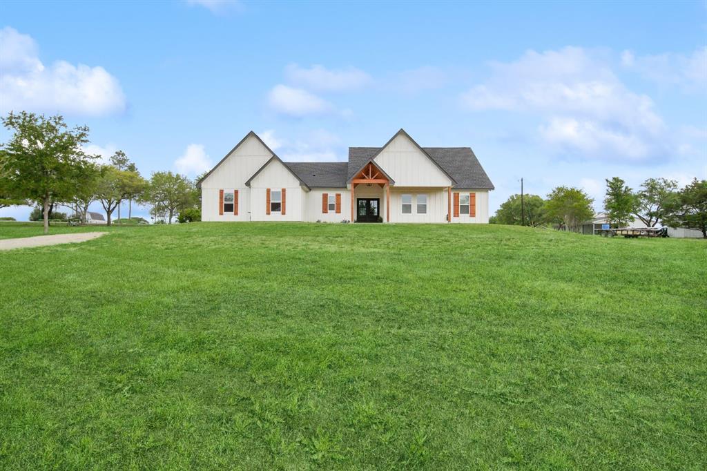 7332 Kurt Drive, Brenham, Texas image 1