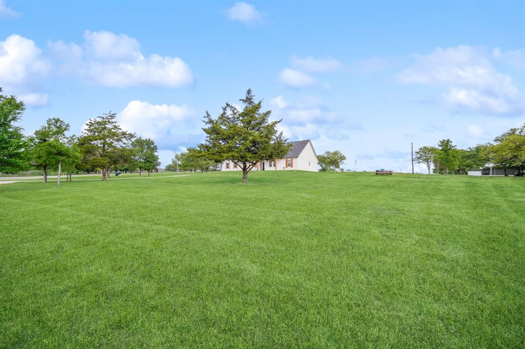 7332 Kurt Drive, Brenham, Texas image 30