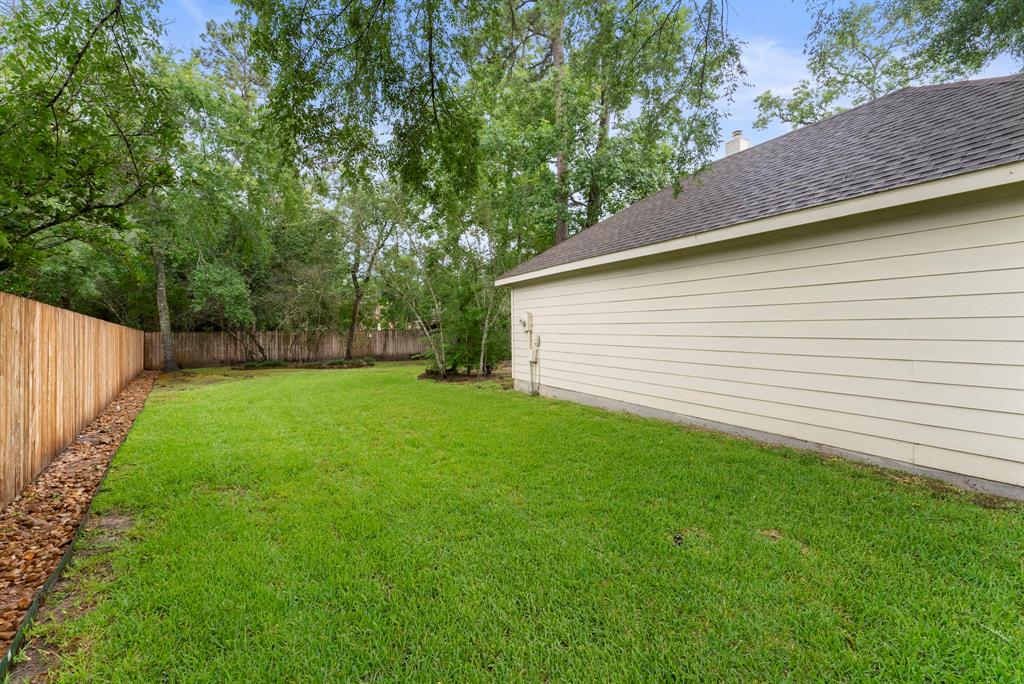 6 Cranberry Bend, The Woodlands, Texas image 47