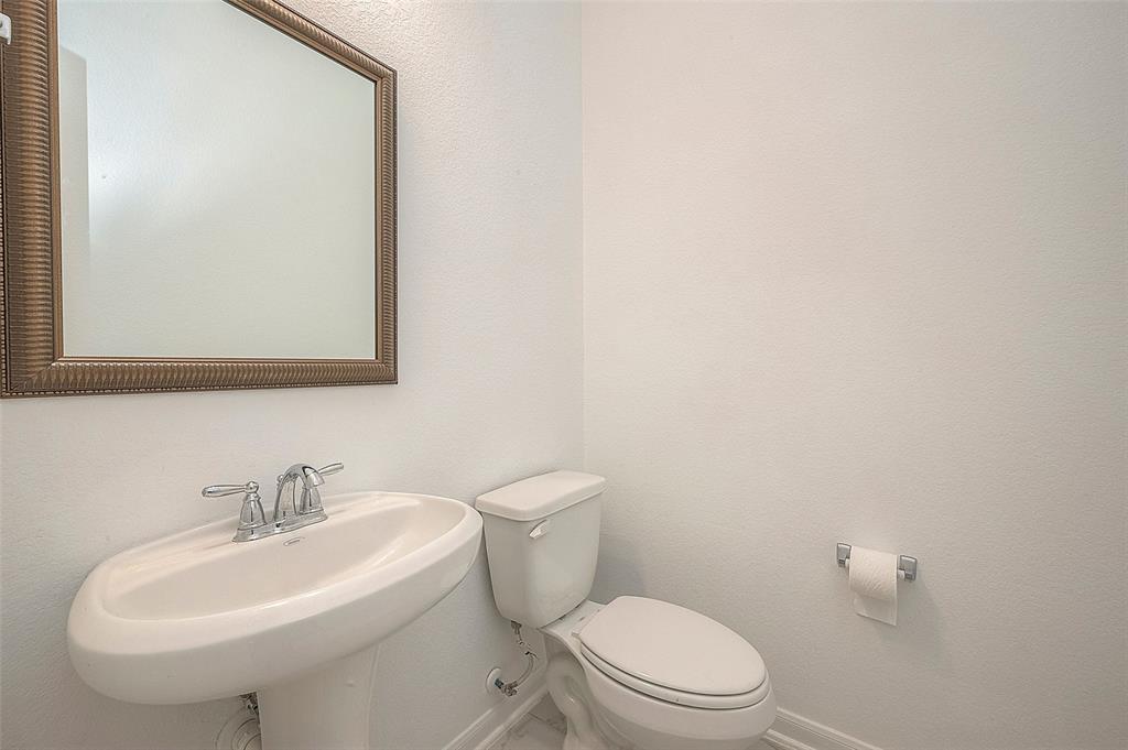 2811 San Bernard Drive, Fresno, Texas image 12