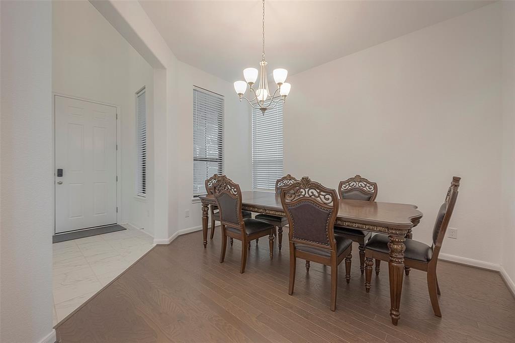 2811 San Bernard Drive, Fresno, Texas image 5
