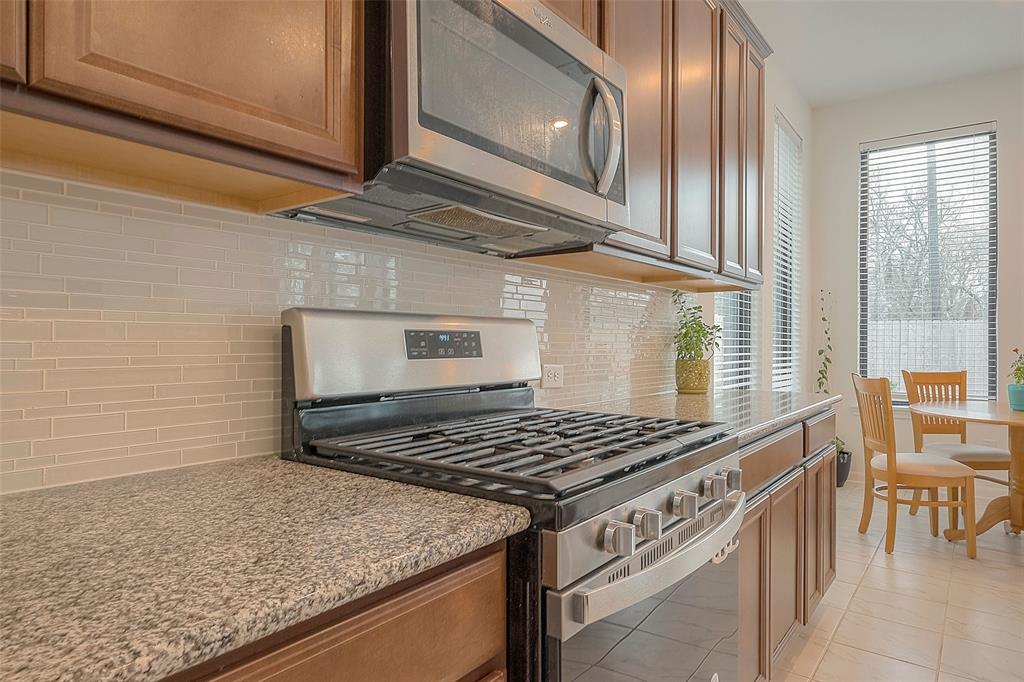 2811 San Bernard Drive, Fresno, Texas image 11