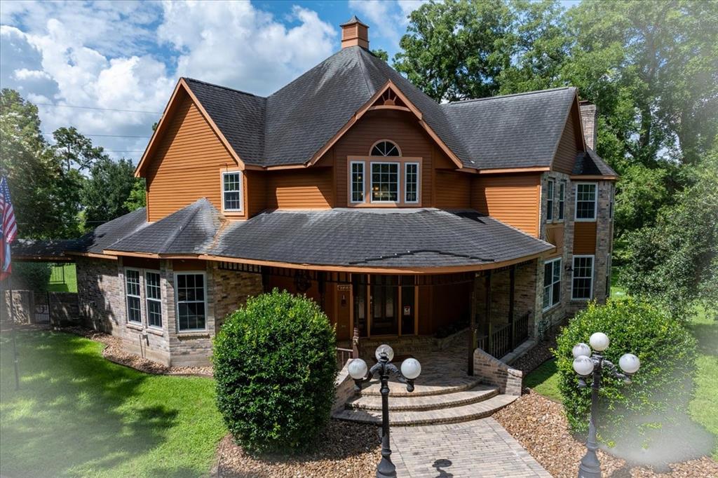 4723 Pecan Lake Court