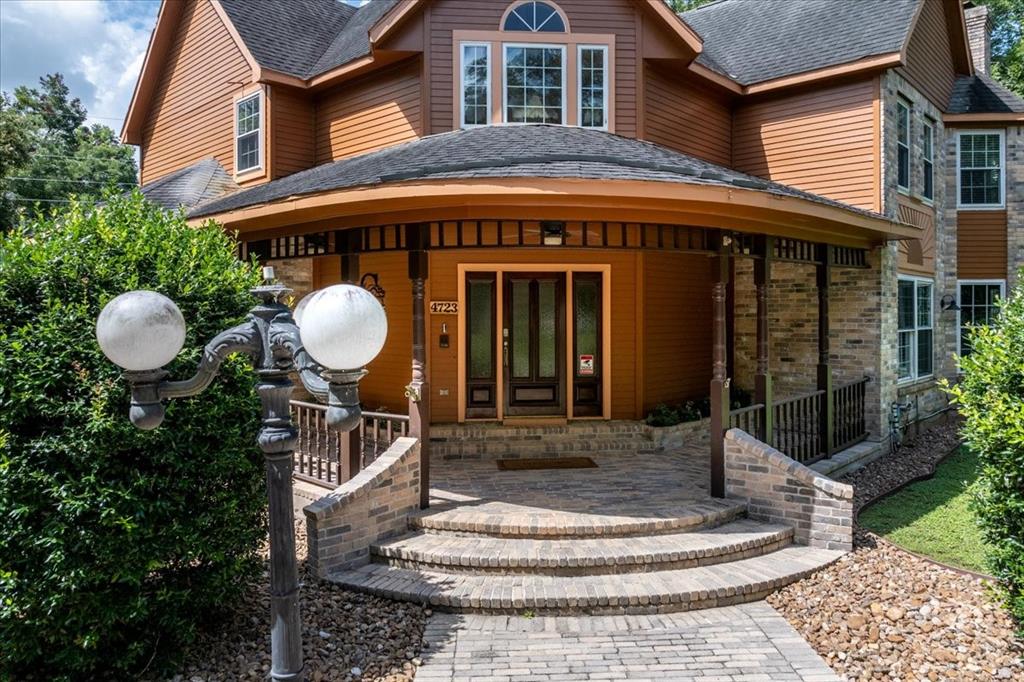 4723 Pecan Lake Court
