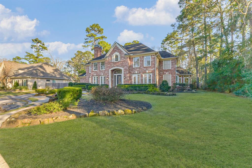 2214 Kings Trail, Kingwood, Texas image 3