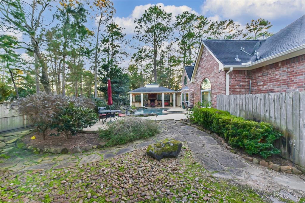 2214 Kings Trail, Kingwood, Texas image 41