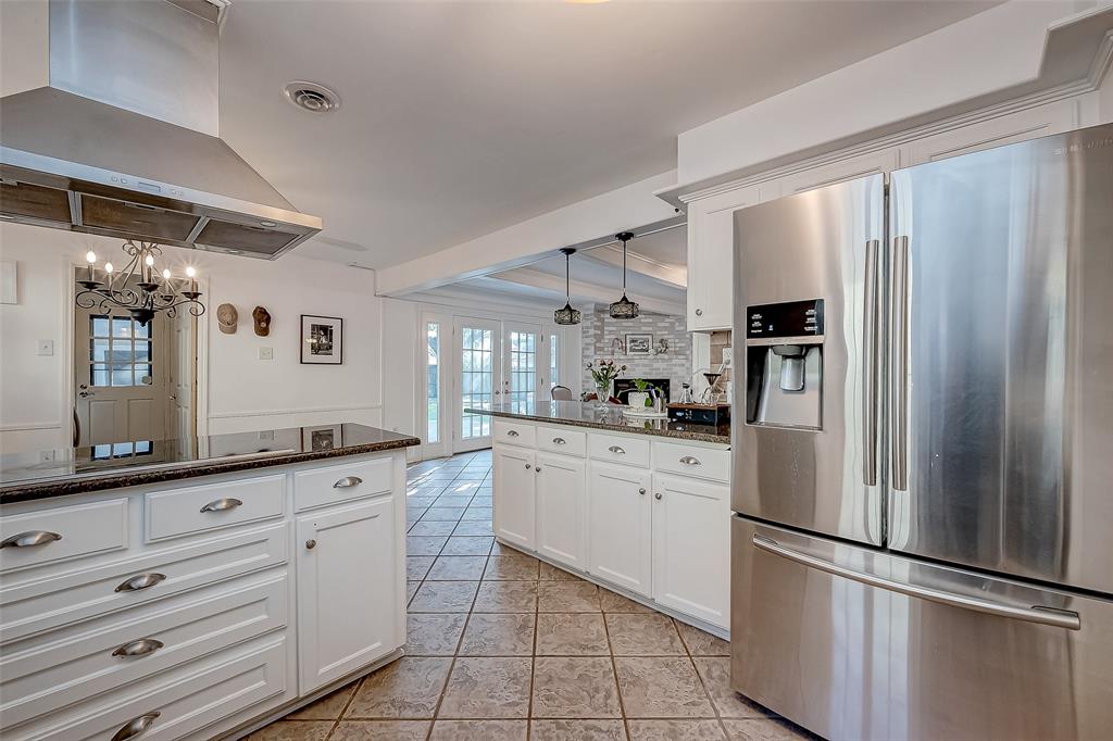 1619 Crystal Hills Drive