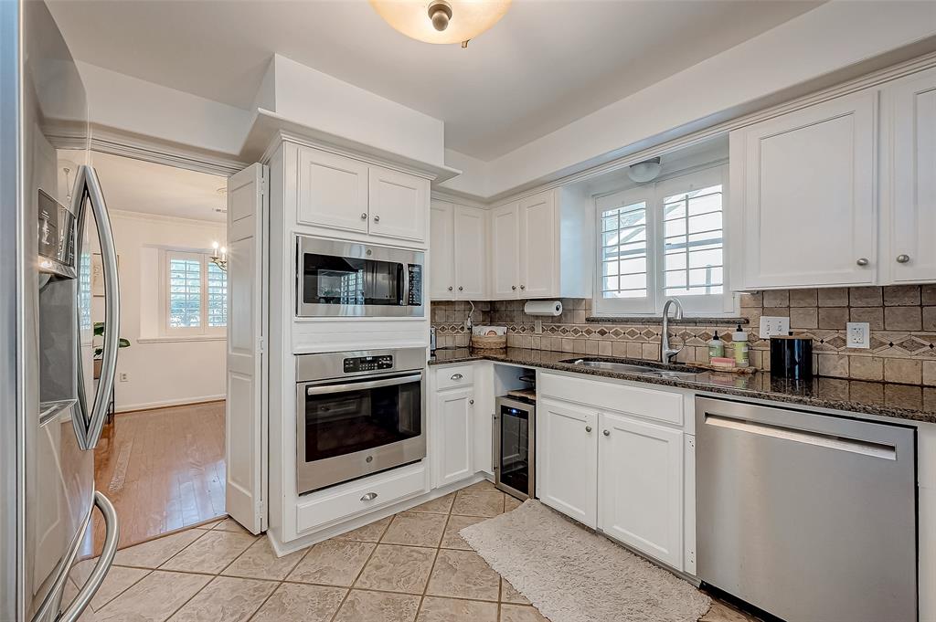 1619 Crystal Hills Drive
